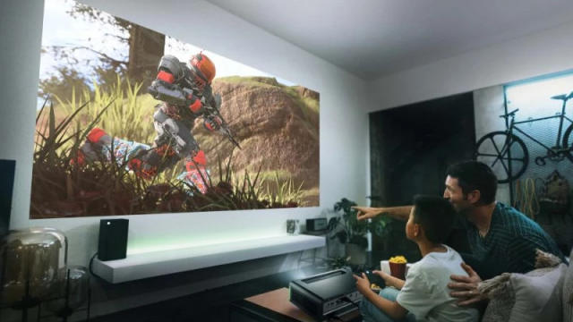 Is it Worth to play Xbox On A Projector